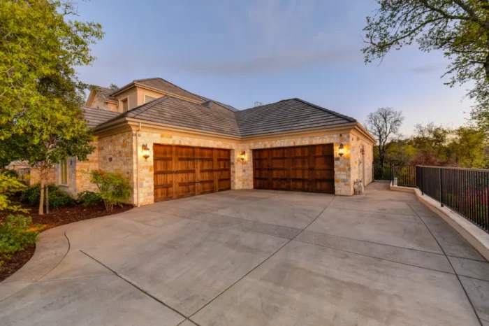 Garage Door Repair in Rimrock, AZ