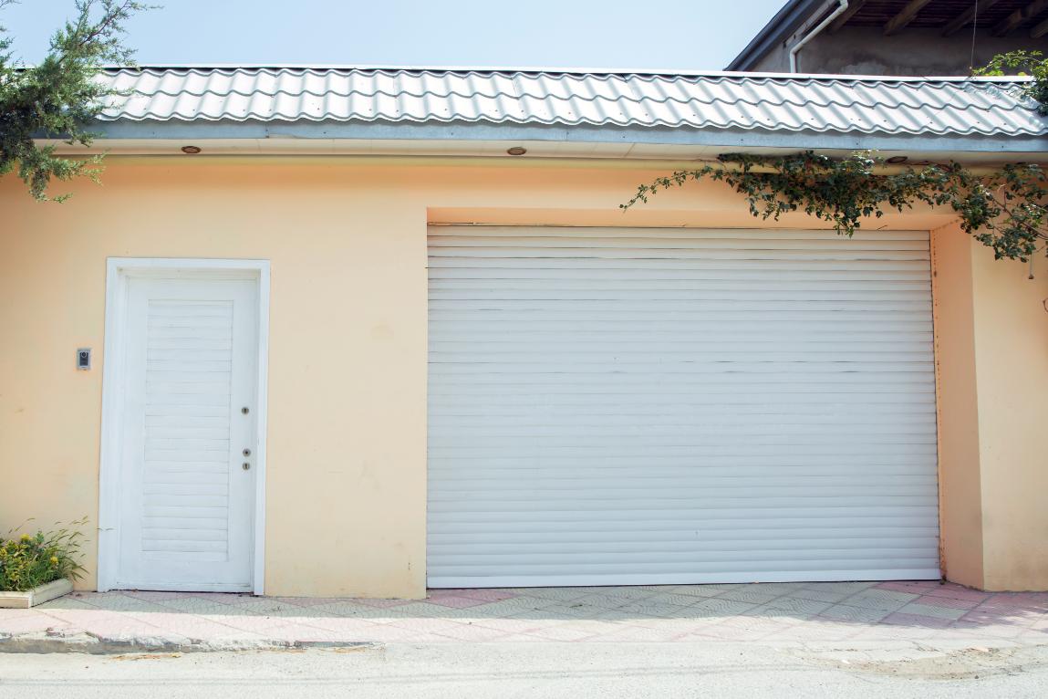 Garage door opener repair in Cottonwood, AZ Garage door opener repair in Cottonwood, AZ